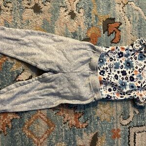 Floral Print Baby Romper with Gray Pants